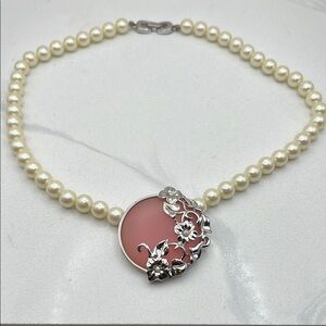 Vintage Pearl Necklace with Pink glass pendant